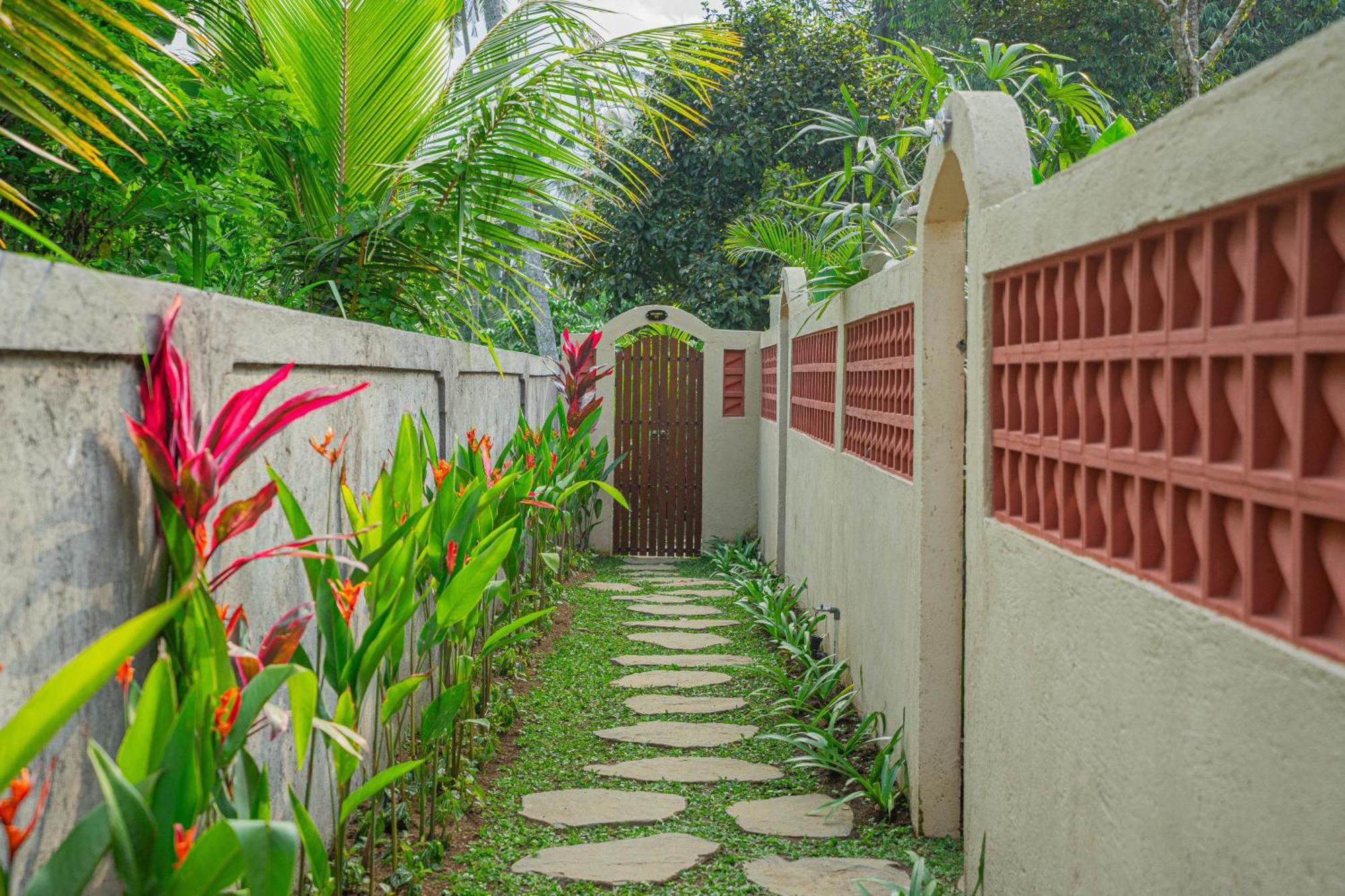 Hotel Puri Kurnia Ayu Ubud Exteriér fotografie