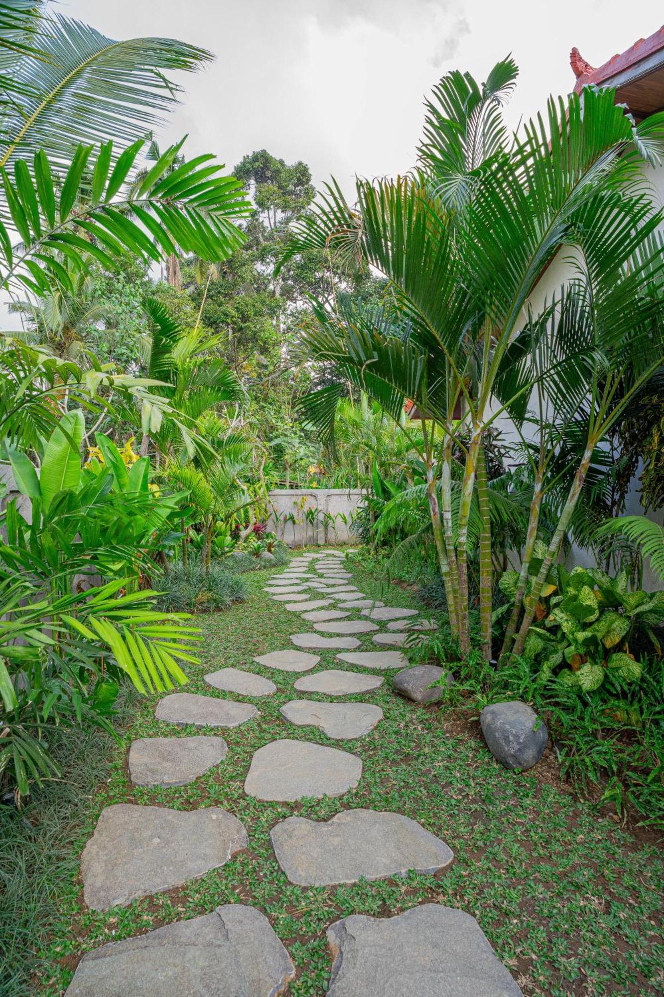 Hotel Puri Kurnia Ayu Ubud Exteriér fotografie